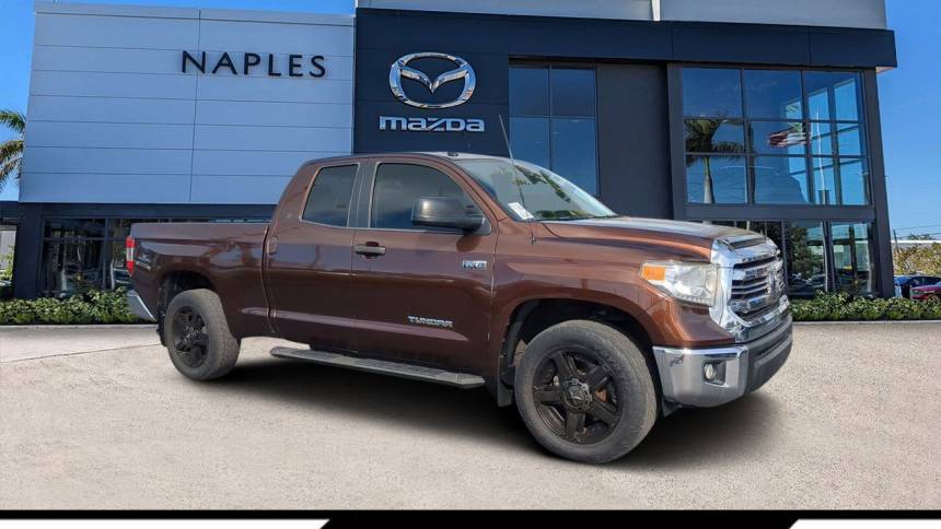 2017 Toyota Tundra SR5 — Pickup Truck — 65,297 mi — Naples, FL