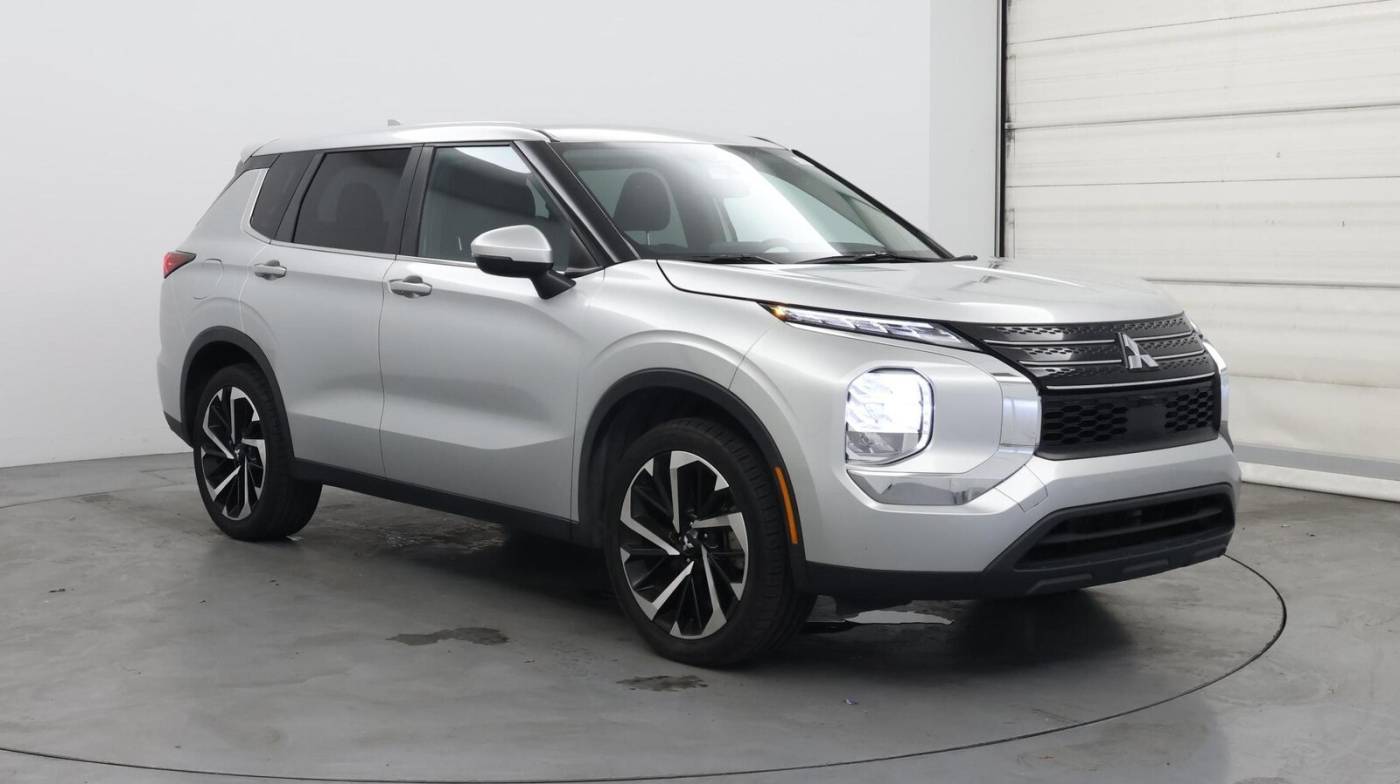2022 Mitsubishi Outlander ES — SUV — 41,813 mi — Columbus, GA