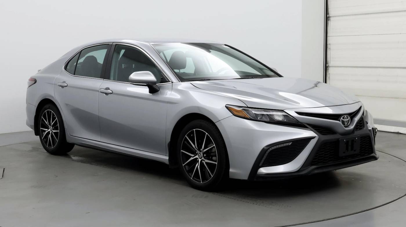 2024 Toyota Camry SE — Sedan — 11,515 mi — Columbus, GA