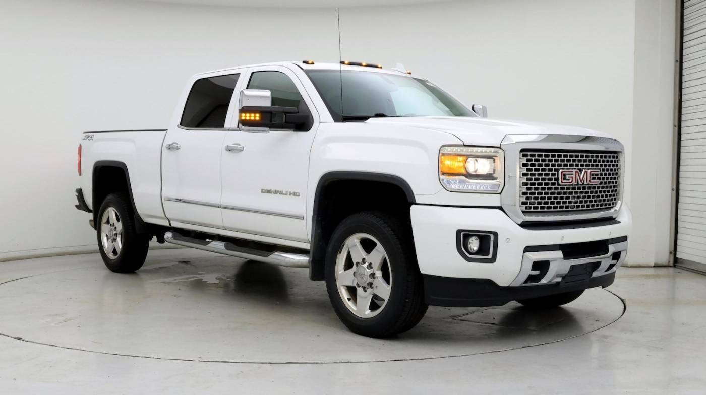 2015 GMC Sierra 2500HD Denali — Pickup Truck — 104,604 mi — Columbus, GA