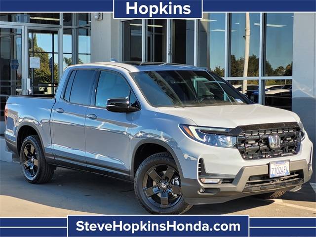 2025 Honda Ridgeline Black Edition — Pickup Truck — 947 mi — Fairfield, CA