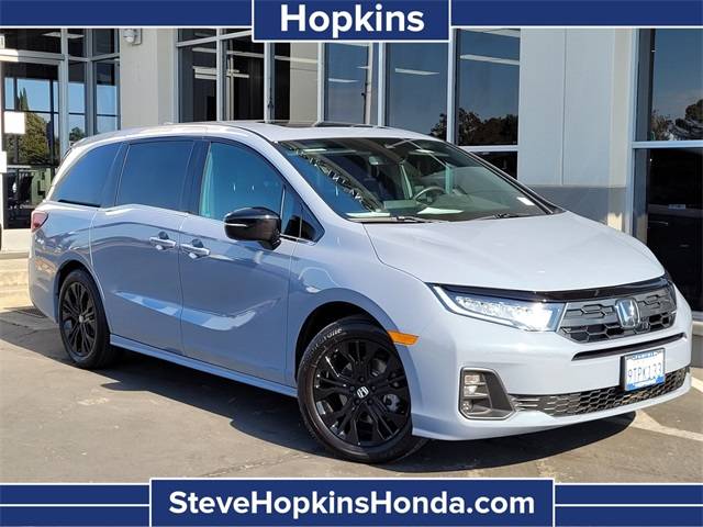2025 Honda Odyssey Sport-L — Minivan — 4,432 mi — Fairfield, CA