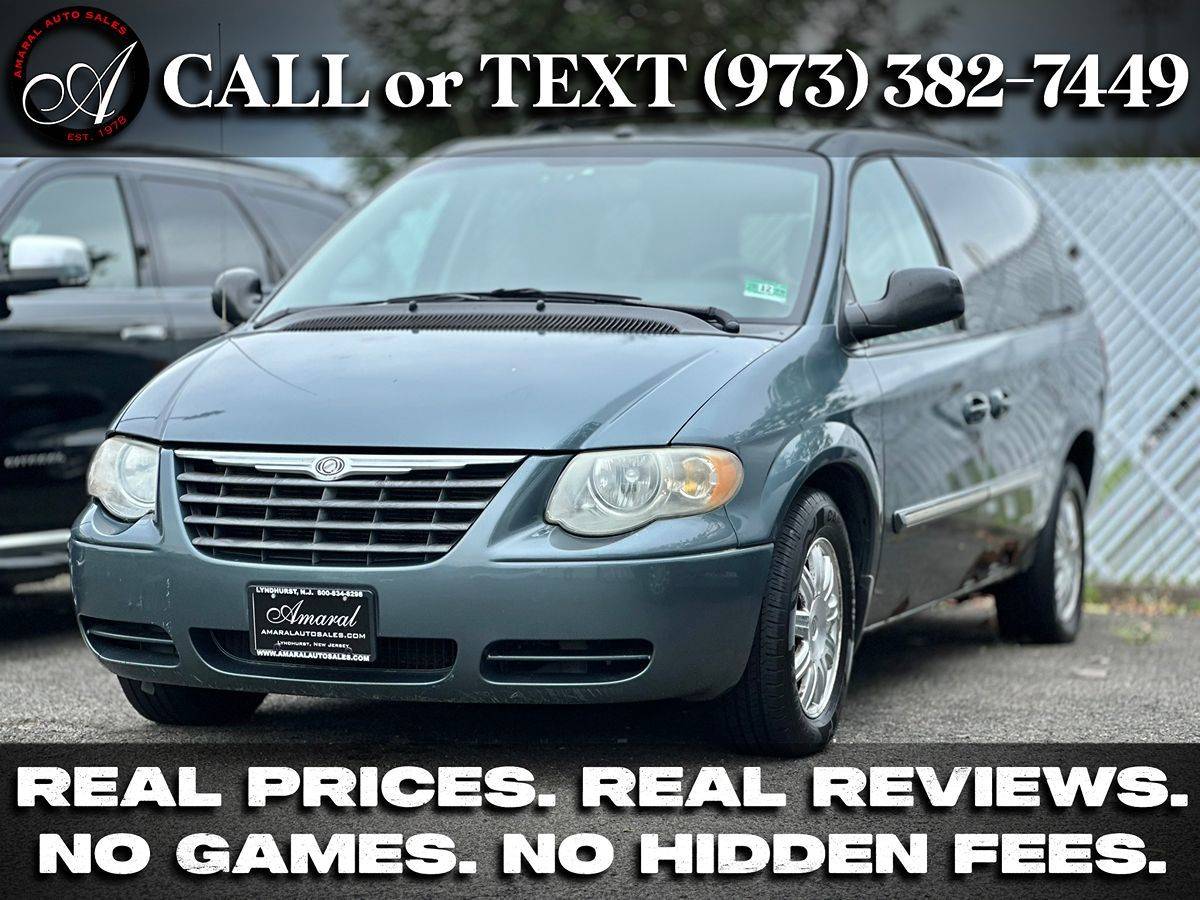 2007 Chrysler Town & Country Touring — Minivan — 184,326 mi — Lyndhurst, NJ
