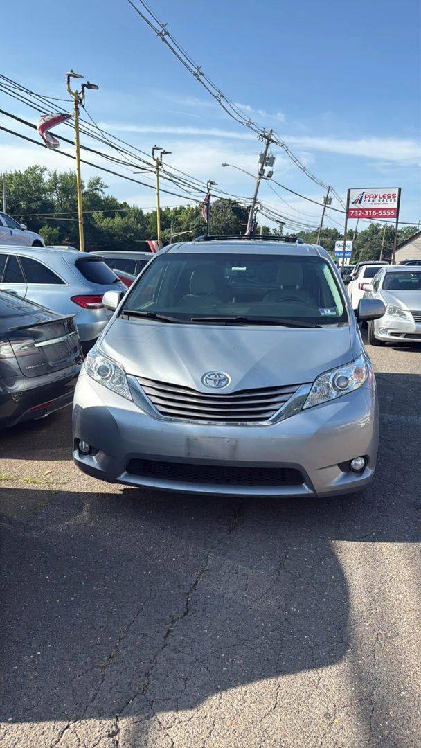 2015 Toyota Sienna Limited Premium — Minivan — 97,835 mi — South Amboy, NJ