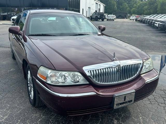 2008 Lincoln Town Car Limited — Sedan — 59,319 mi — New Bern, NC