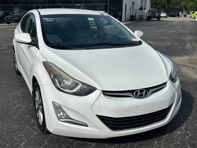 2014 Hyundai Elantra SE — Sedan — 107,287 mi — New Bern, NC