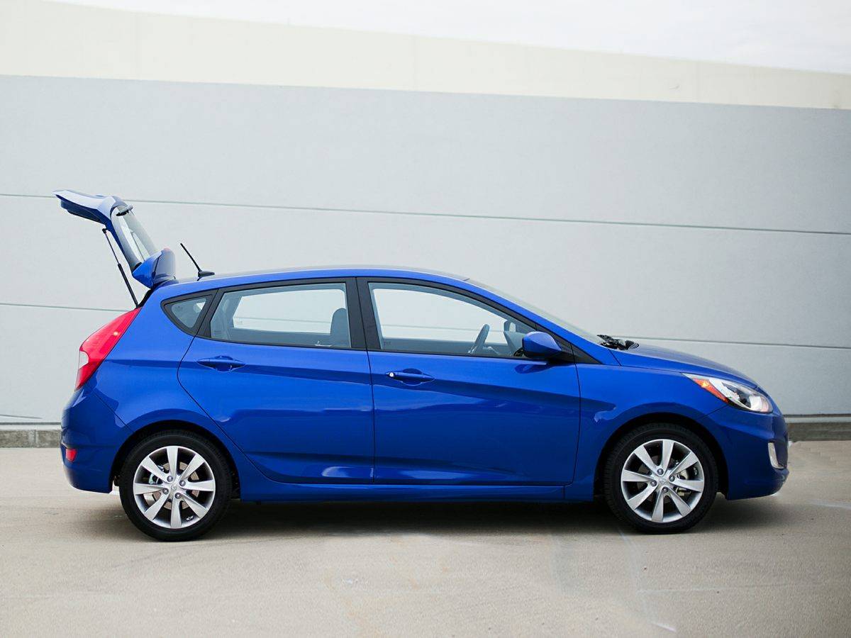 2012 Hyundai Accent SE — Hatchback — 179,620 mi — New Bern, NC