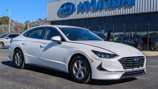 2022 Hyundai Sonata SE — Sedan — 57,357 mi — New Bern, NC