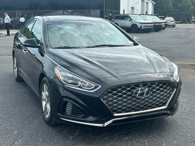 2019 Hyundai Sonata Limited — Sedan — 58,125 mi — New Bern, NC