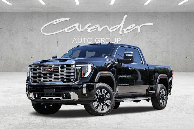 2025 GMC Sierra 2500HD Denali — Pickup Truck — 43,479 mi — San Antonio, TX