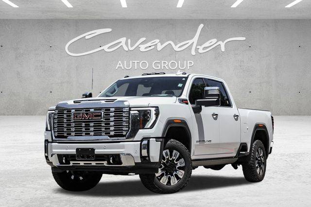 2024 GMC Sierra 2500HD Denali — Pickup Truck — 9,958 mi — San Antonio, TX
