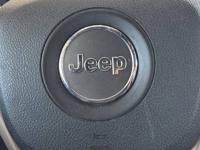 Photo 12