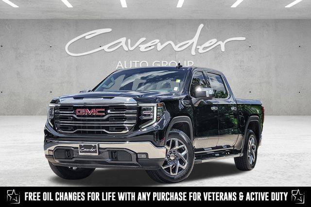 2022 GMC Sierra 1500 SLT — Pickup Truck — 32,624 mi — San Antonio, TX