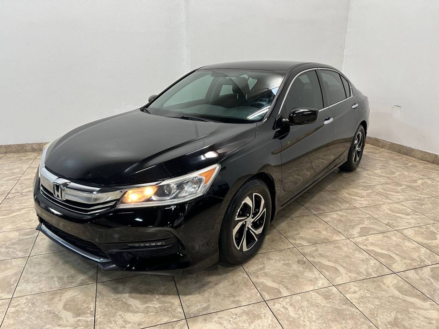 2016 Honda Accord LX — Sedan — 149,715 mi — Carrollton, TX