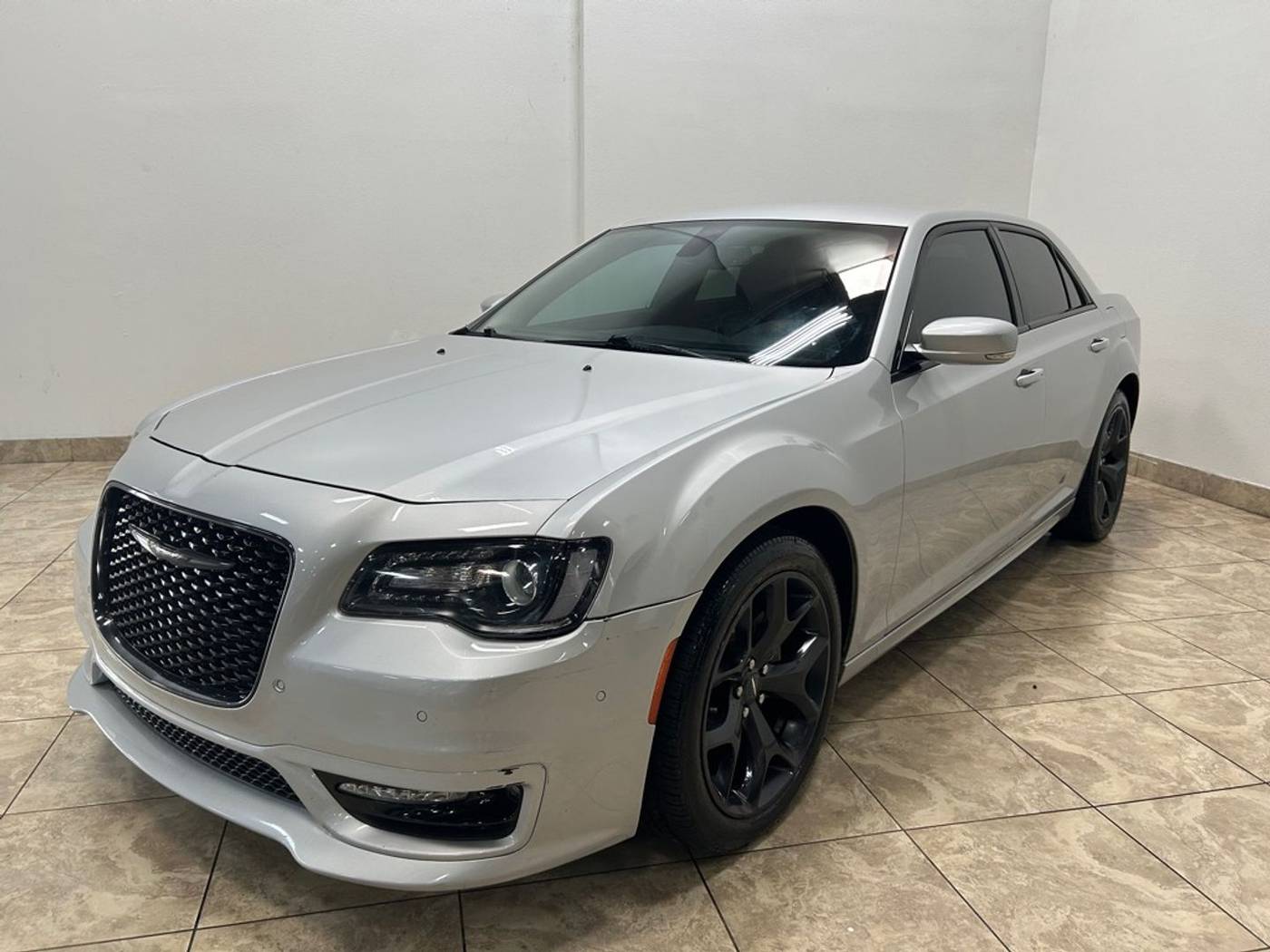 2021 Chrysler 300 Touring L — Sedan — 114,968 mi — Carrollton, TX