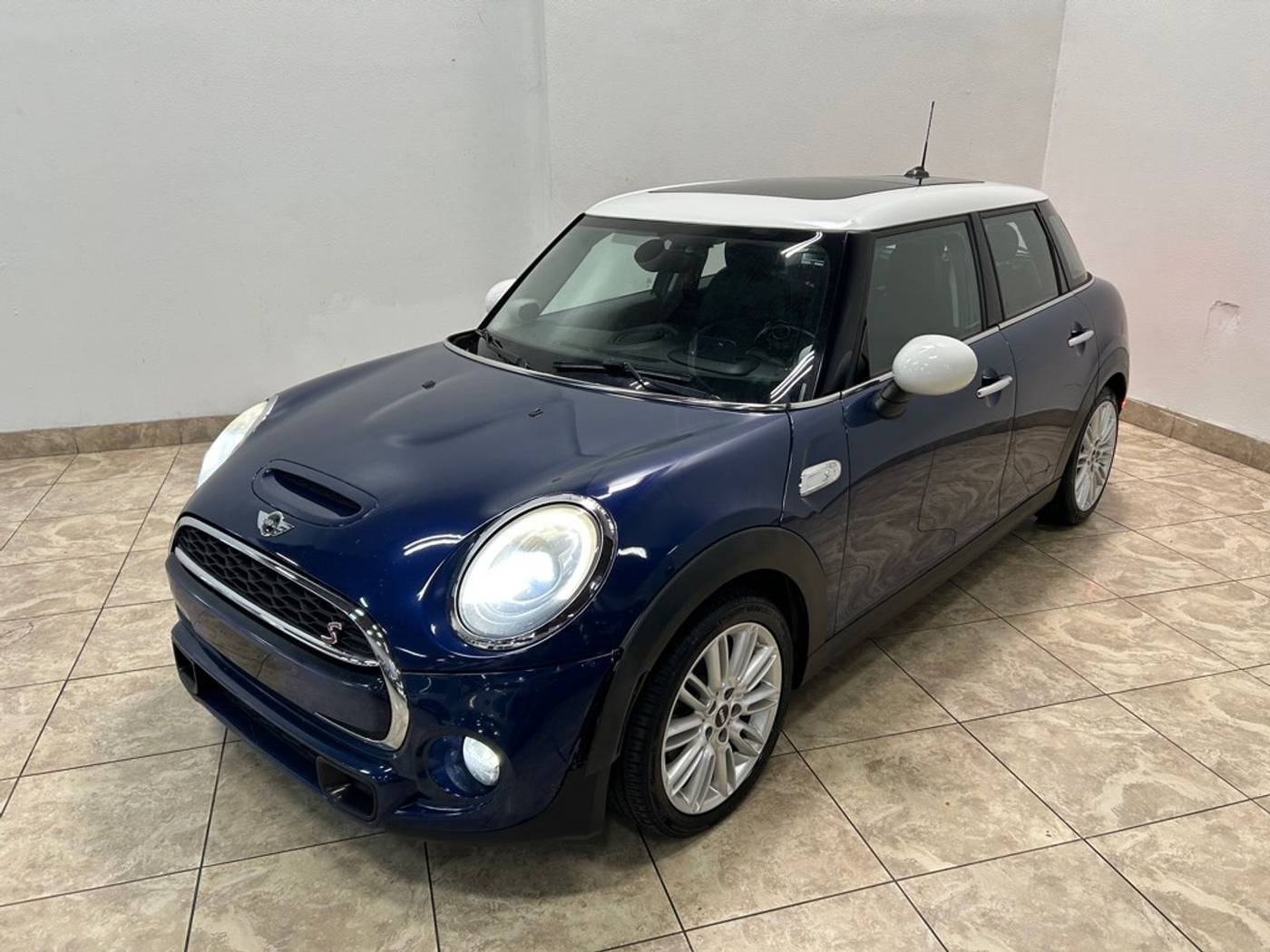 2015 MINI Hardtop Cooper S — Hatchback — 66,895 mi — Carrollton, TX
