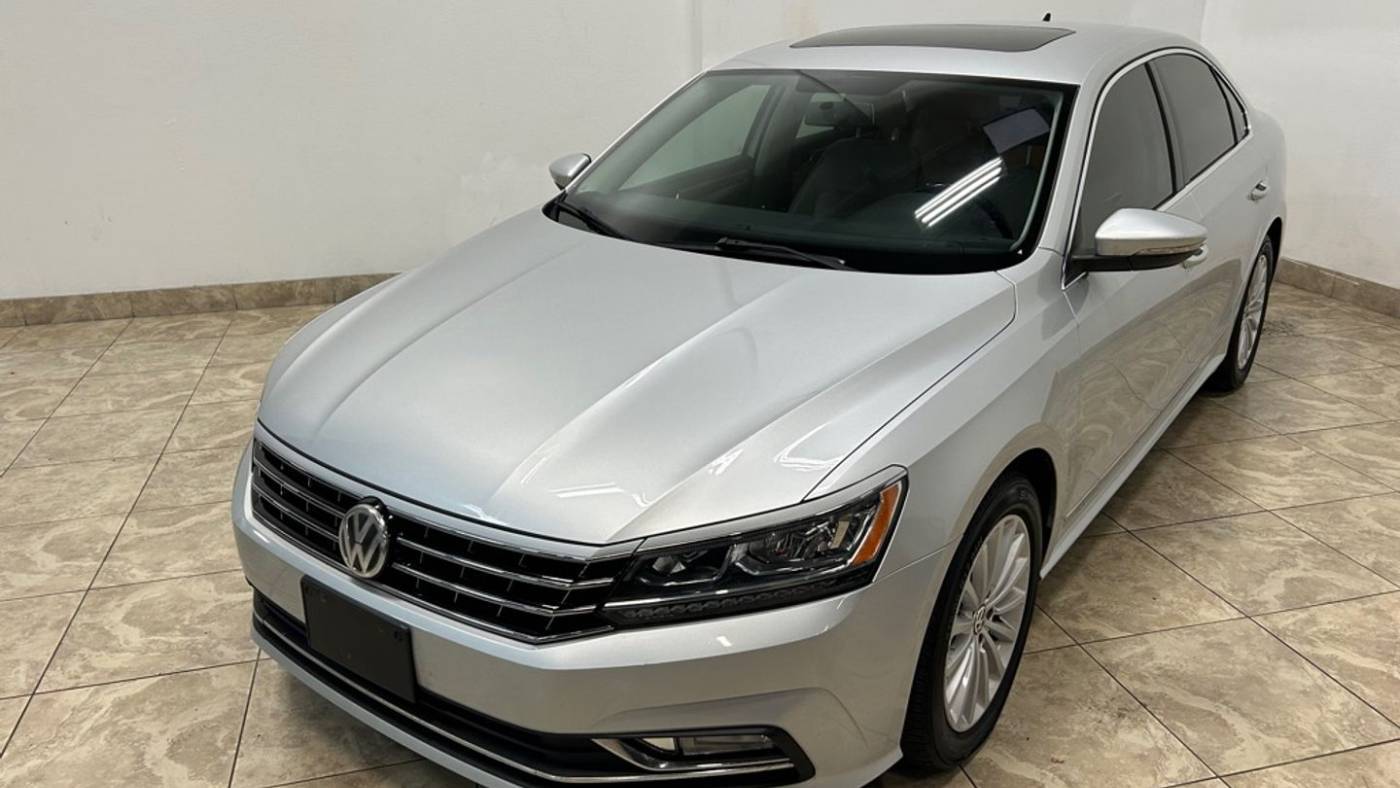 2017 Volkswagen Passat 1.8T SE — Sedan — 94,815 mi — Carrollton, TX