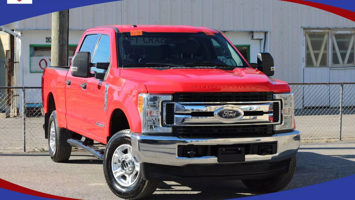 2017 Ford Super Duty F-250 XLT — Pickup Truck — 123,107 mi — Dundalk, MD