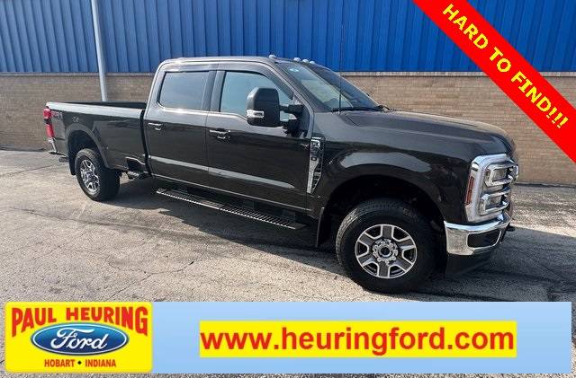 2024 Ford Super Duty F-350 LARIAT — Pickup Truck — 11,358 mi — Hobart, IN