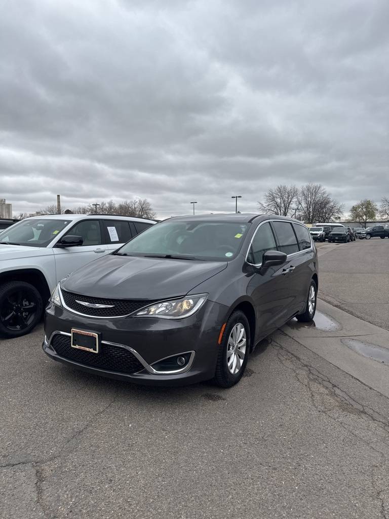 2018 Chrysler Pacifica Touring Plus — Minivan — 75,731 mi — Longmont, CO