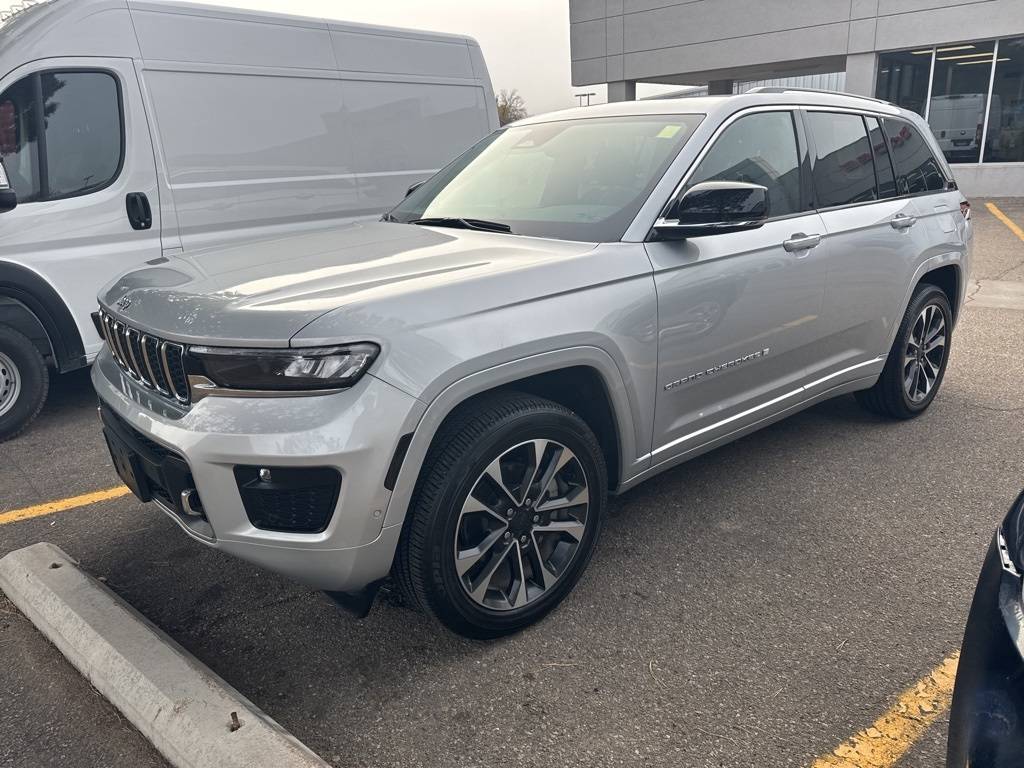 2022 Jeep Grand Cherokee Overland — SUV — 6,346 mi — Longmont, CO