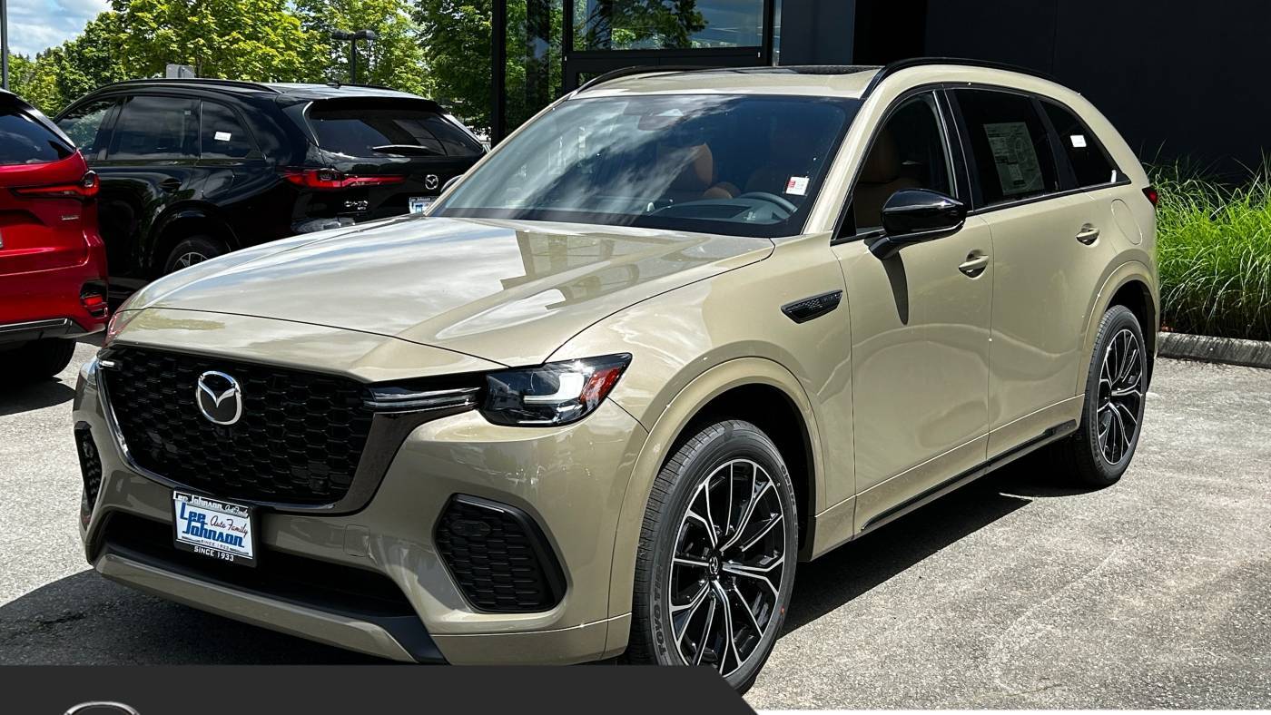 2025 Mazda CX-70 S Premium Plus — SUV — 4,028 mi — Kirkland, WA
