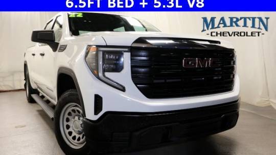 2022 GMC Sierra 1500 Pro — Pickup Truck — 32,398 mi — Crystal Lake, IL