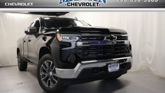 2025 Chevrolet Silverado 1500 LT — Pickup Truck — 11,008 mi — Crystal Lake, IL