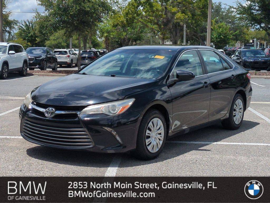 2017 Toyota Camry LE — Sedan — 93,928 mi — Gainesville, FL
