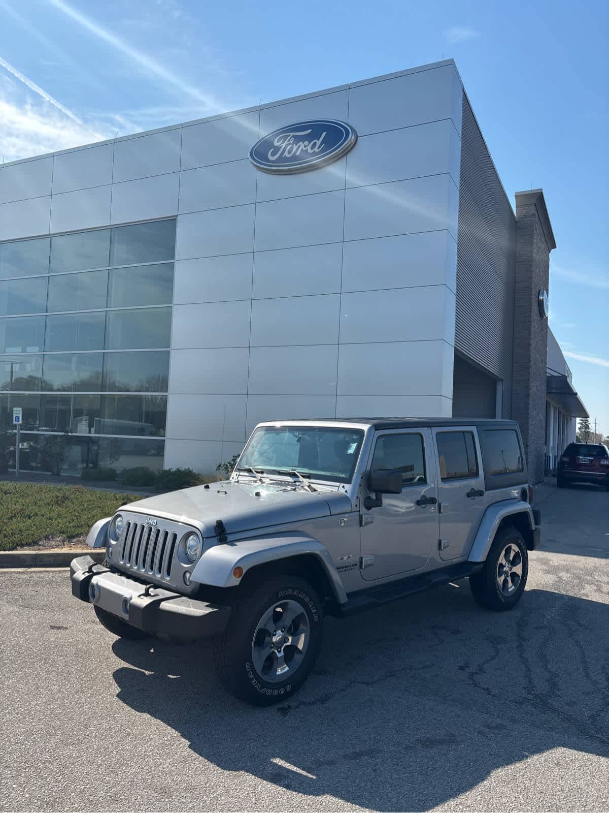 2017 Jeep Wrangler Sahara — SUV — 72,448 mi — Columbia, SC