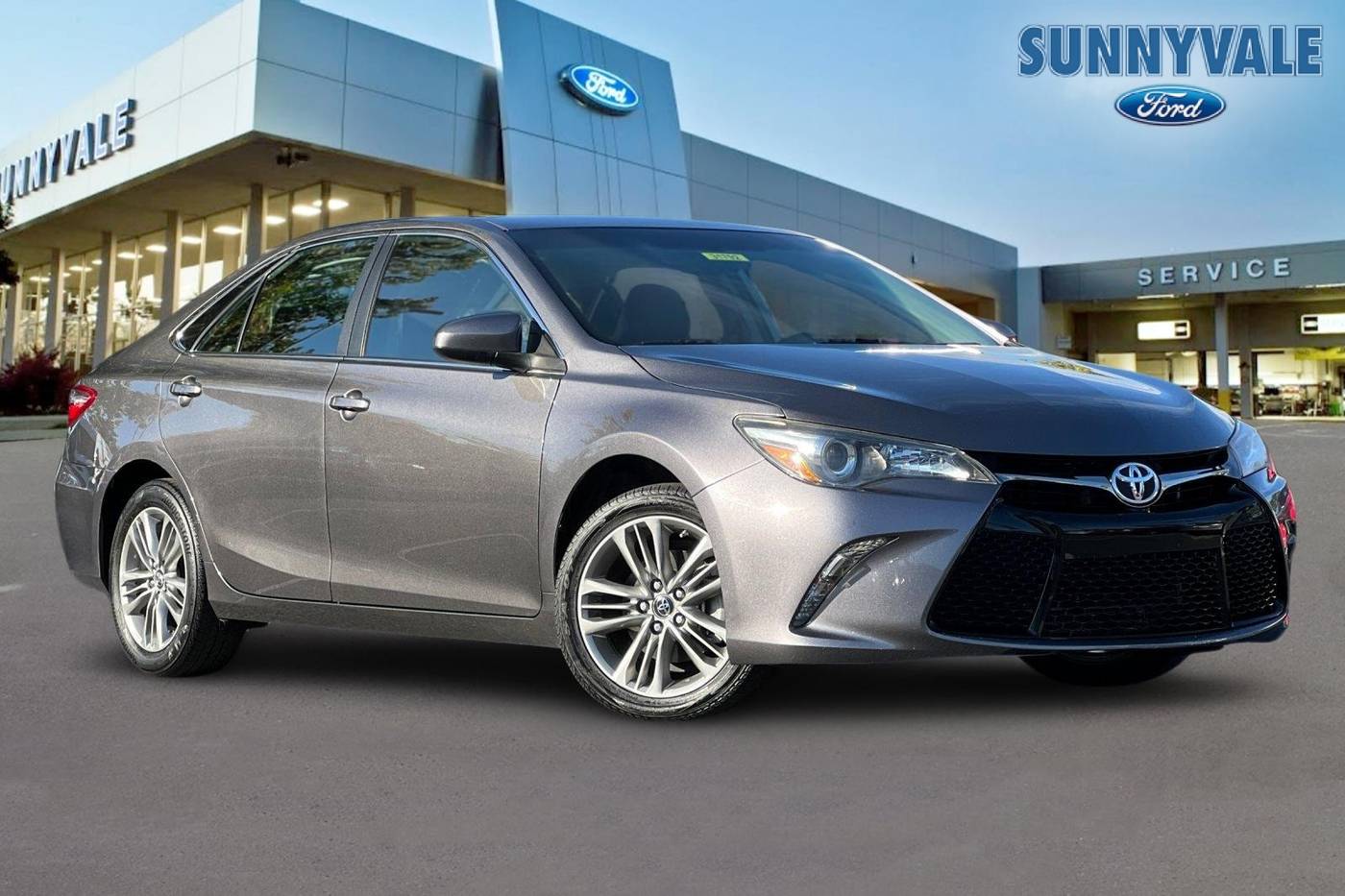 2017 Toyota Camry SE — Sedan — 68,210 mi — Sunnyvale, CA