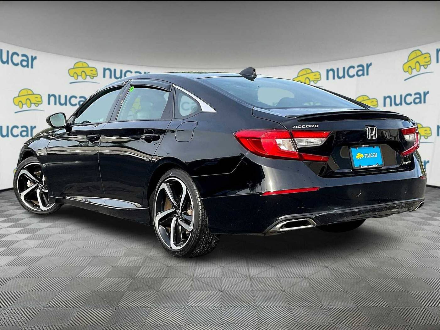 Thumbnail 4