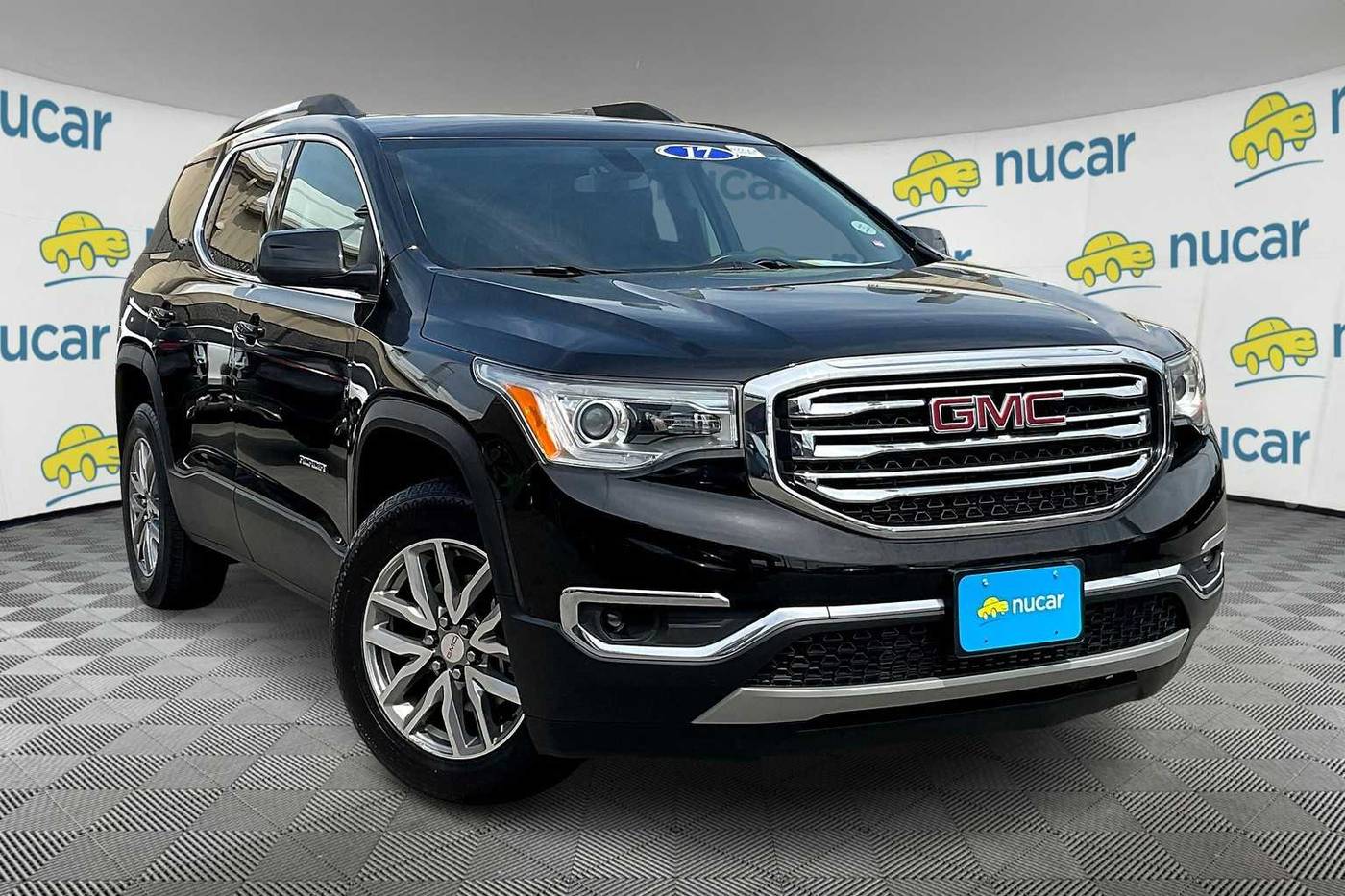 2017 GMC Acadia SLE — SUV — 70,881 mi — Norwood, MA