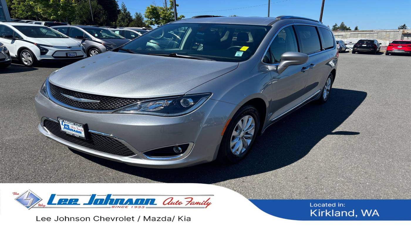 2018 Chrysler Pacifica Touring L Plus — Minivan — 53,899 mi — Kirkland, WA