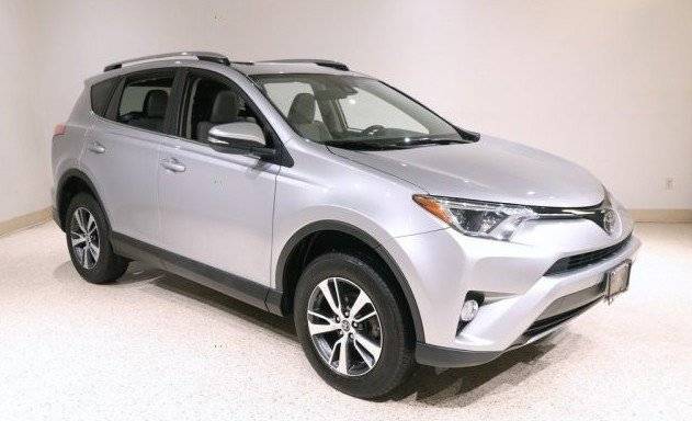 2016 Toyota RAV4 Hybrid XLE — SUV — 121,515 mi — Inver Grove, MN