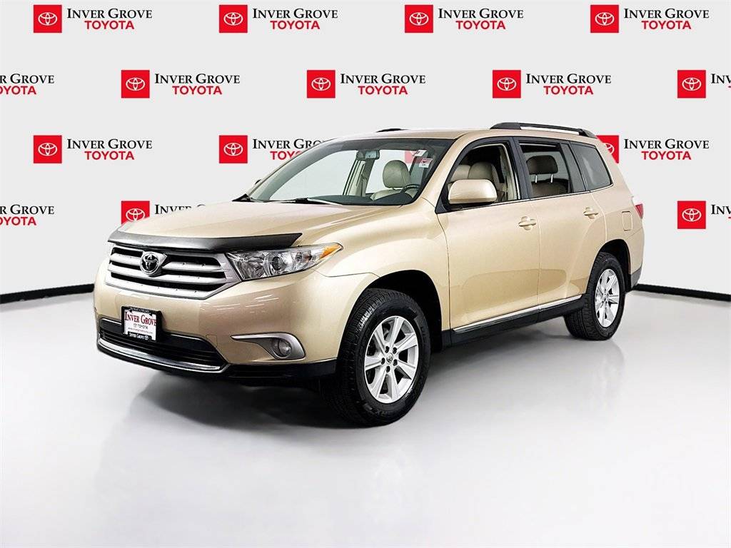 2013 Toyota Highlander SE V6 — SUV — 126,977 mi — Inver Grove, MN