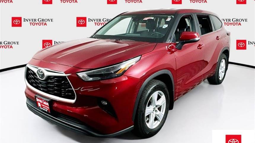 2024 Toyota Highlander LE — SUV — 23,645 mi — Inver Grove, MN