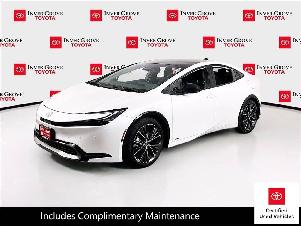 2025 Toyota Prius XLE — Hatchback — 14,342 mi — Inver Grove, MN