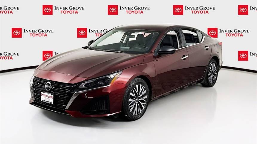 2024 Nissan Altima SV — Sedan — 28,678 mi — Inver Grove, MN