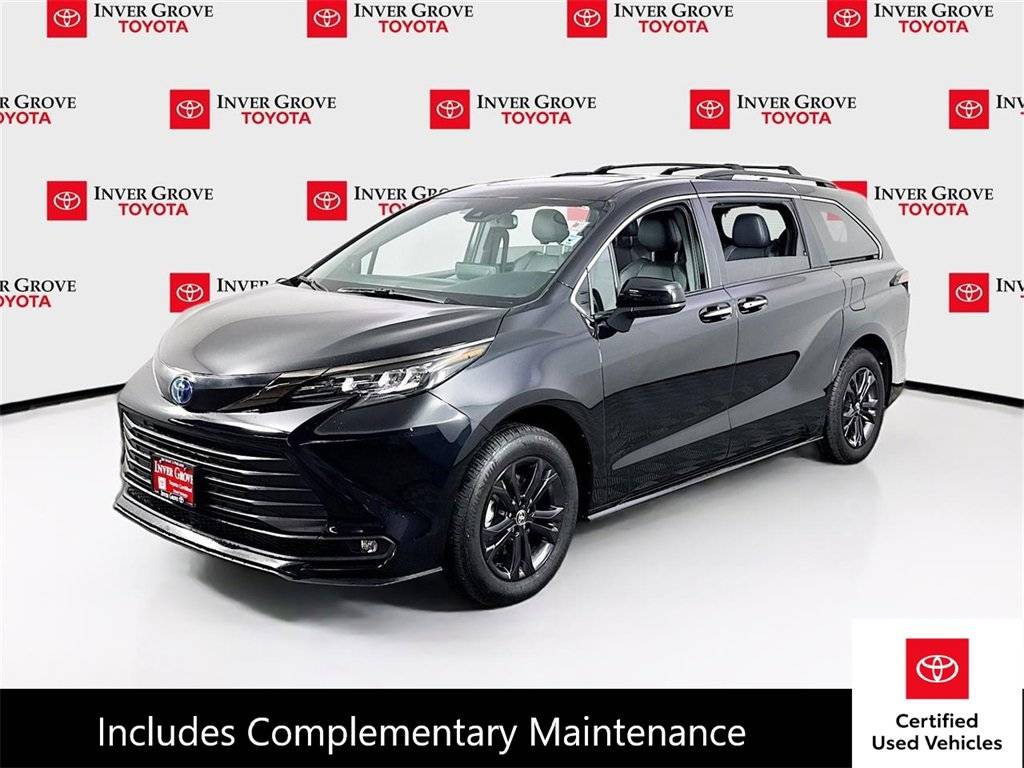2024 Toyota Sienna Woodland Edition — Minivan — 19,828 mi — Inver Grove, MN
