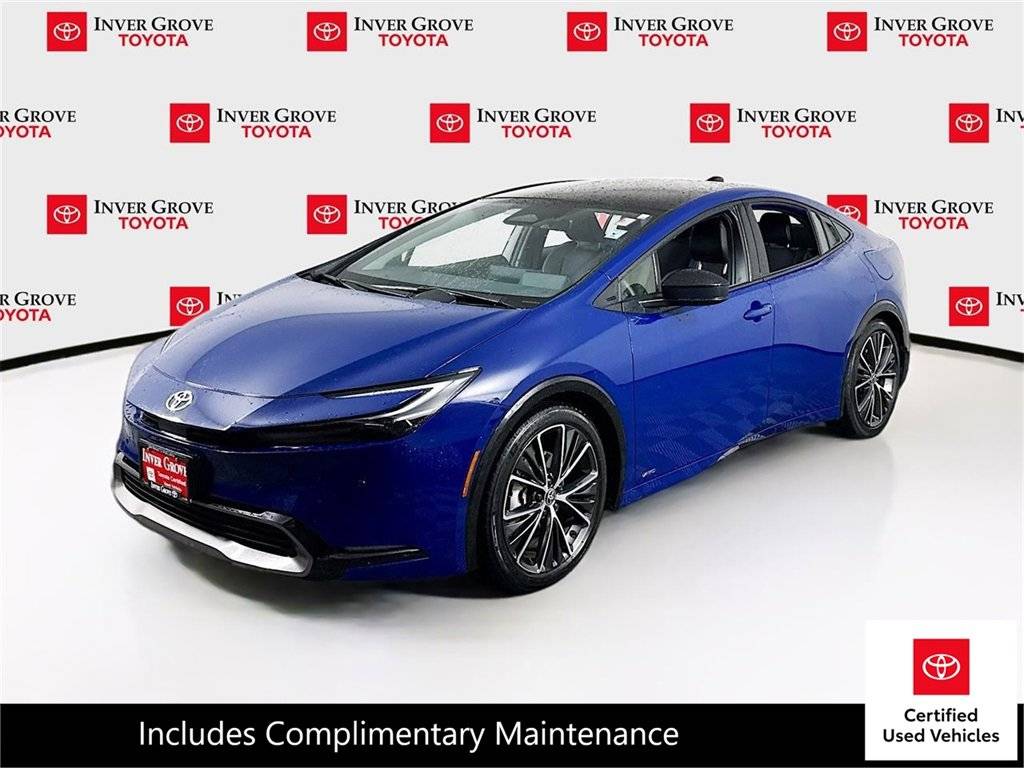 2025 Toyota Prius XLE — Hatchback — 15,874 mi — Inver Grove, MN