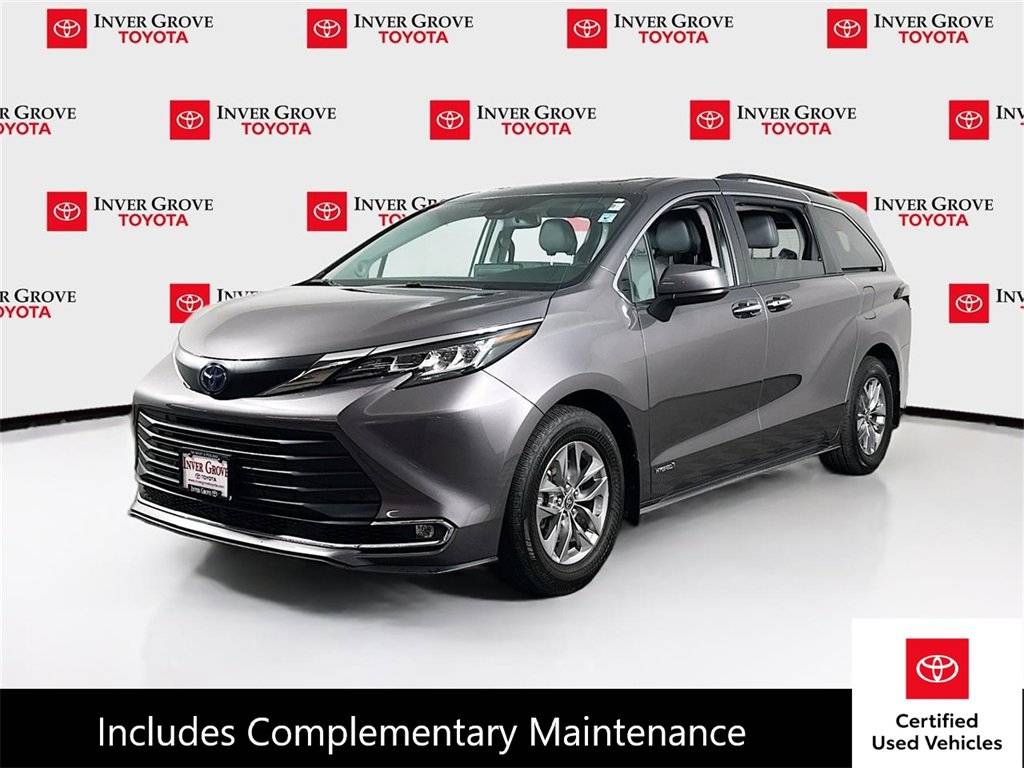 2021 Toyota Sienna XLE — Minivan — 70,054 mi — Inver Grove, MN