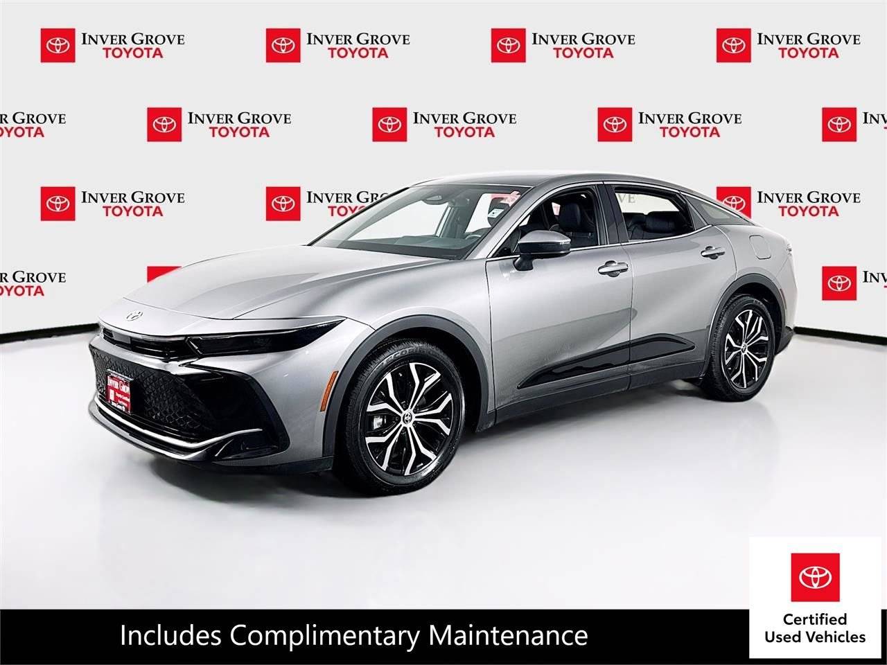 2023 Toyota Crown XLE — Sedan — 7,000 mi — Inver Grove, MN