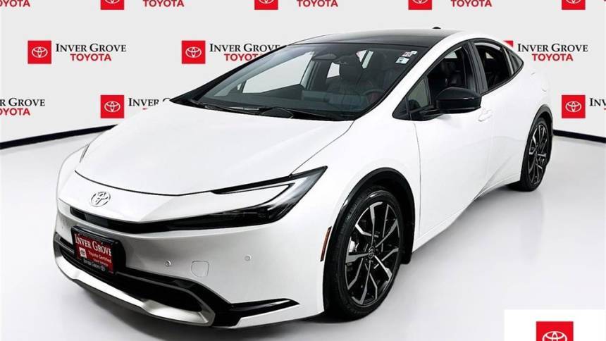 2024 Toyota Prius Prime XSE — Hatchback — 425 mi — Inver Grove, MN