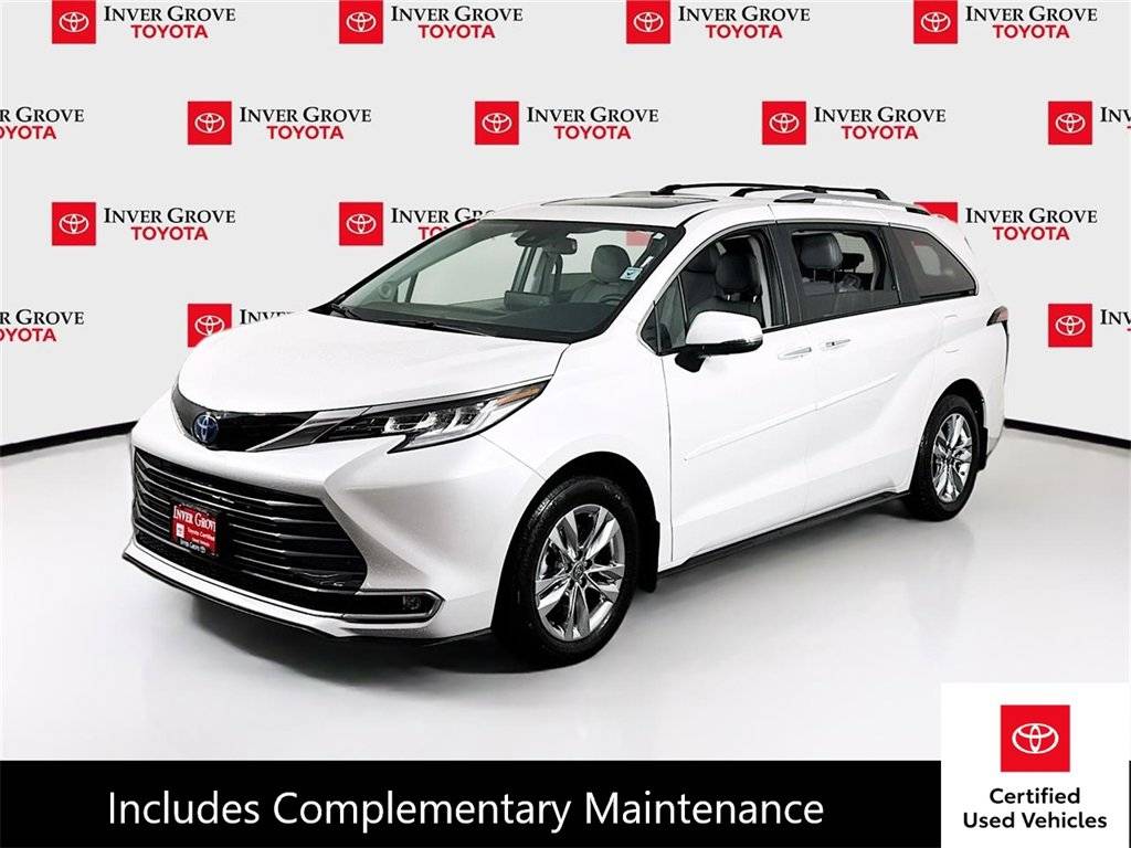 2024 Toyota Sienna Limited — Minivan — 13,632 mi — Inver Grove, MN