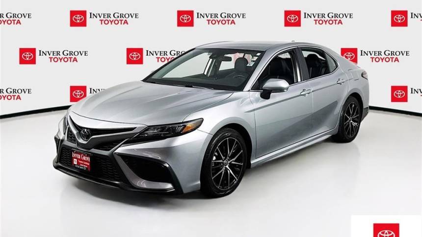 2022 Toyota Camry SE — Sedan — 60,251 mi — Inver Grove, MN