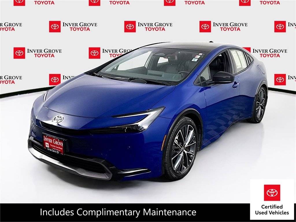 2025 Toyota Prius XLE — Hatchback — 14,725 mi — Inver Grove, MN