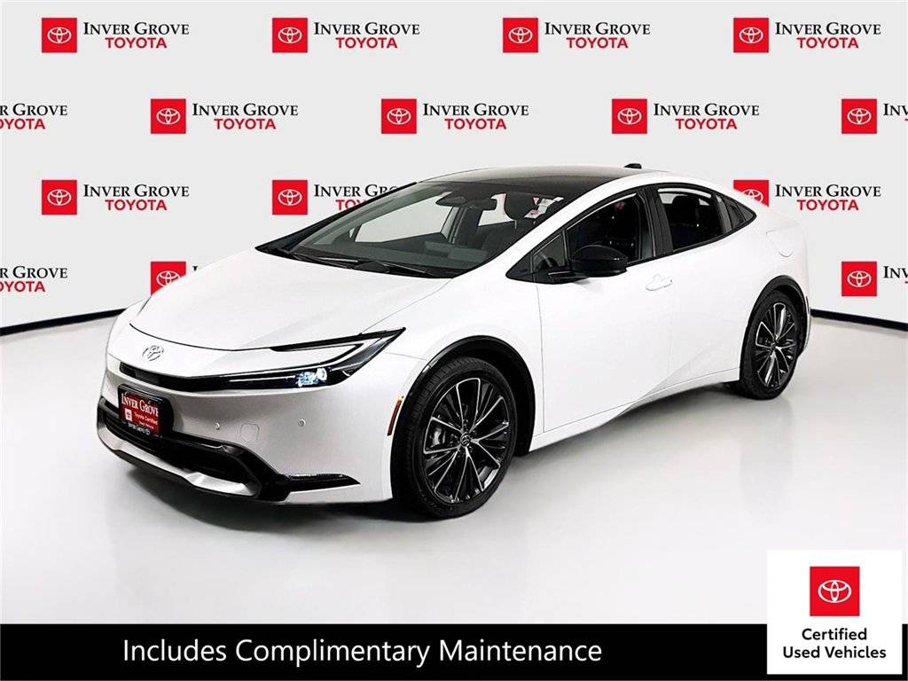 2025 Toyota Prius XLE — Hatchback — 16,531 mi — Inver Grove, MN