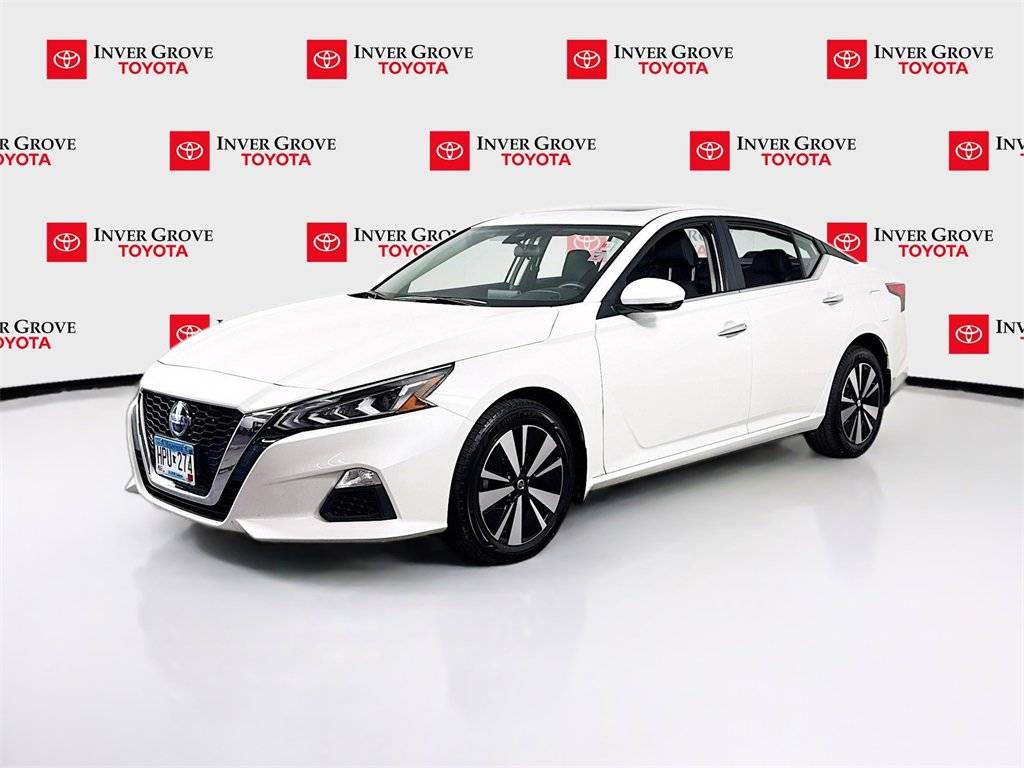 2022 Nissan Altima SV — Sedan — 37,885 mi — Inver Grove, MN