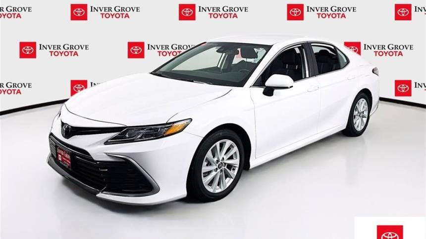 2024 Toyota Camry LE — Sedan — 25,483 mi — Inver Grove, MN